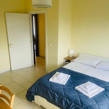 Royal Playa Suite And Apartament -Private Parking- Self Chek Out 카타니아 외부 사진